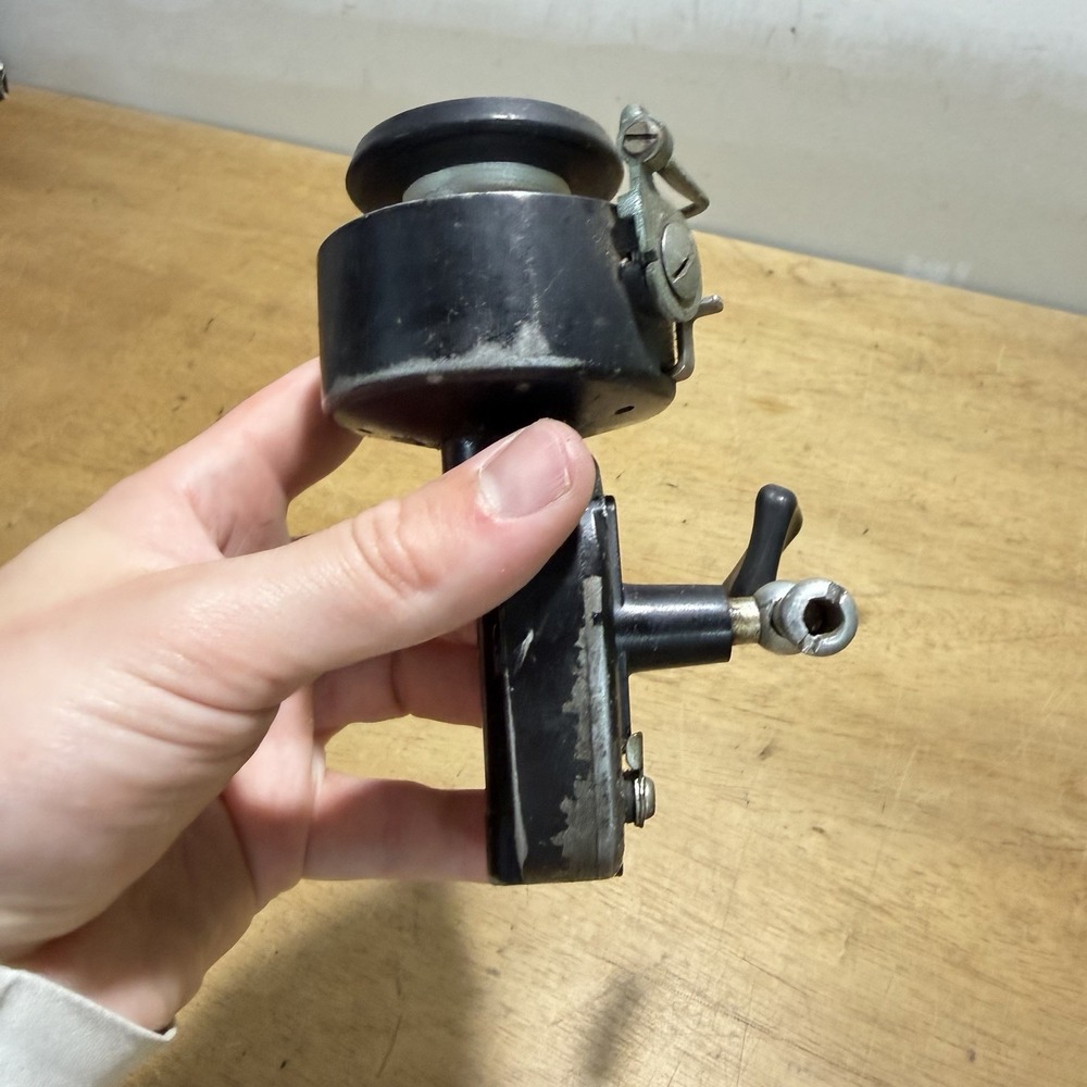 Vintage Garcia Mitchell 300 Spinning Reel France Fishing Reel Black Antique - Picture 8 of 13